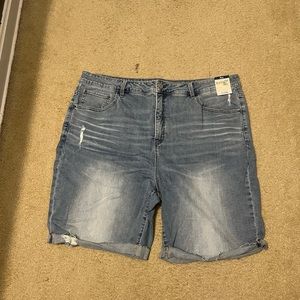 Brand new plus Jean shorts